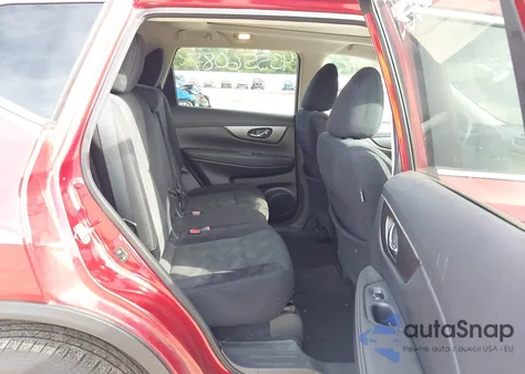 2015 Nissan Rogue Sv z USA, uszkodzony, nr VIN 5N1AT2MV7FC818759